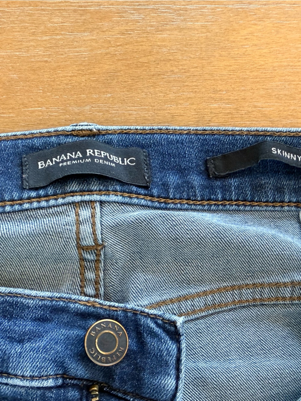 Banana Republic Women's Skinny Jeans - Medium Blue Denim